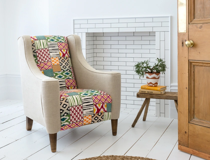 Sennen Chair in Lundy Linen & Muza Print_tablet
